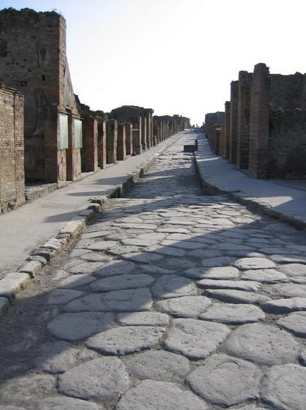 pompeii_street